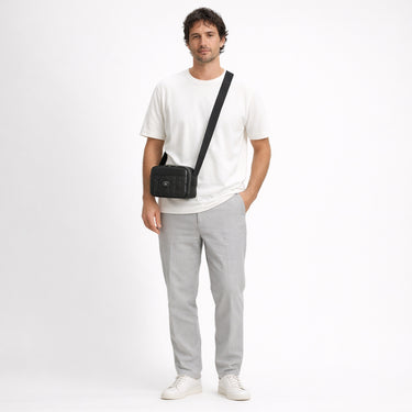 Lacoste Monogramm - Umhängetasche 24 cm (black) - Ansicht 7