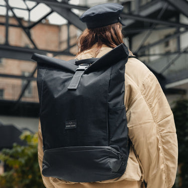 Johnny Urban Allen XL - Rolltop-Rucksack 49 cm (black) - Ansicht 10