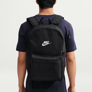 Nike Heritage 2.0 - Rucksack 15" 43 cm (black/white) - Ansicht 6