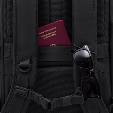 Johnny Urban Kian Large - Rucksack 55 cm (black) - Ansicht 9