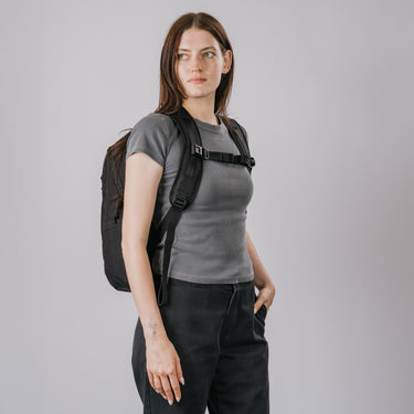 Chrome Recruit 22L - Rucksack 16" 46 cm (black) - Ansicht 11