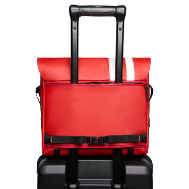 Vaude Aguni Messenger - Umhängetasche 13" 36 cm (red) - Ansicht 9